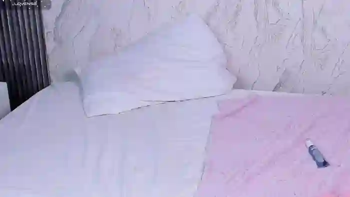 2025/10/23/cam4-ahytana-09-15-23