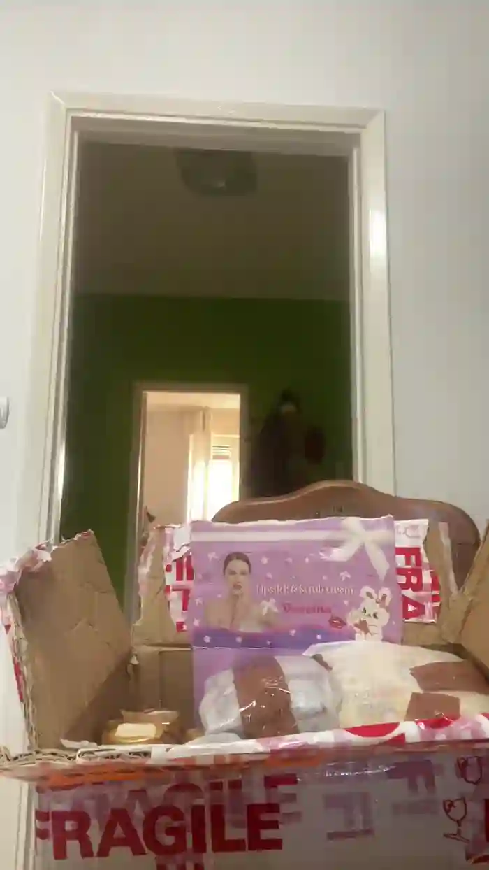 2025/10/23/cam4-clarissabsx-15-22-27