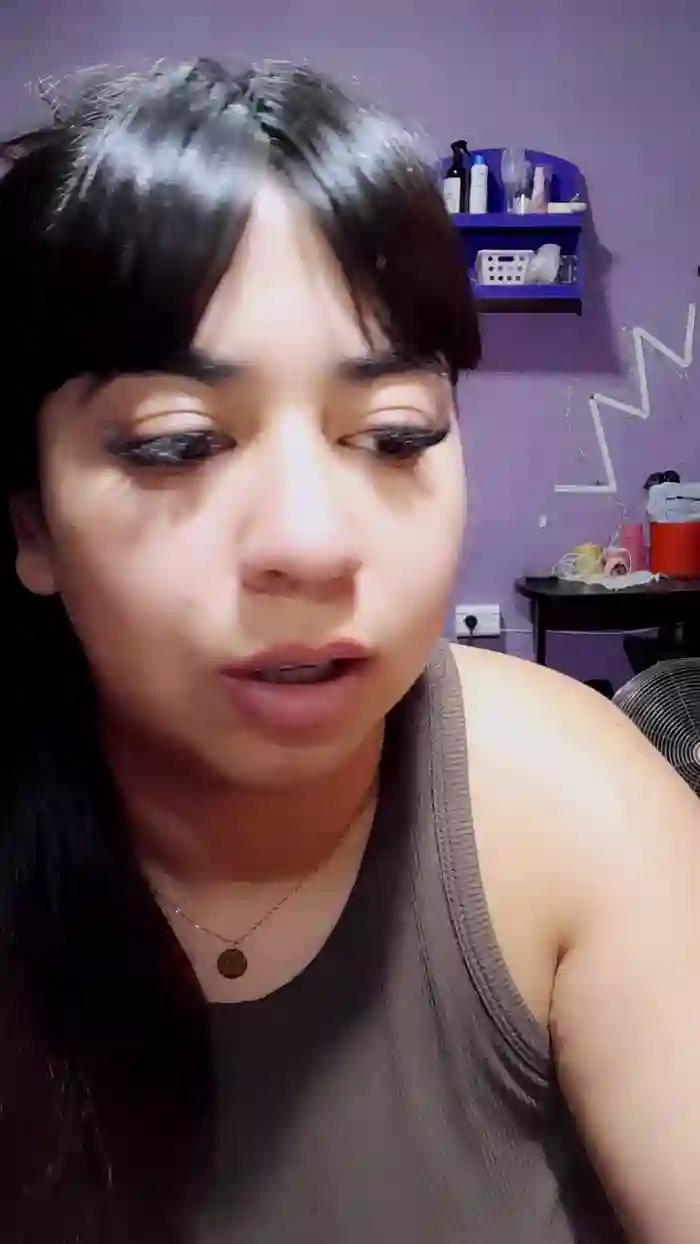 2025/10/24/cam4-bebijuu23-18-31-48