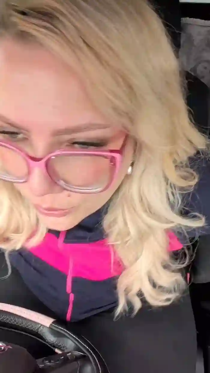 2025/10/24/cam4-sensualminx-13-23-13