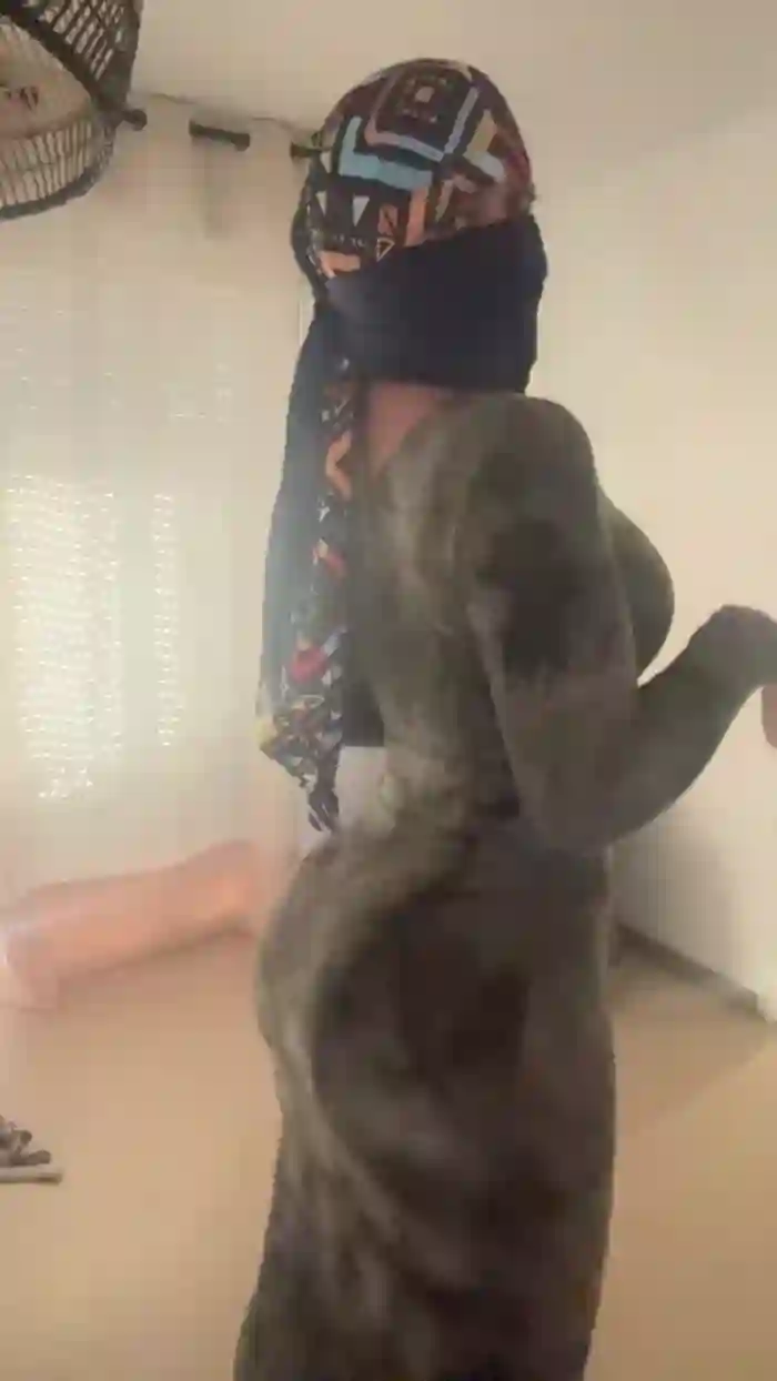 2025/10/27/cam4-bilinda31-14-24-20