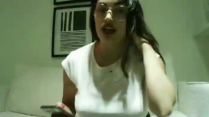 2025/10/27/cam4-solbabe-02-28-09