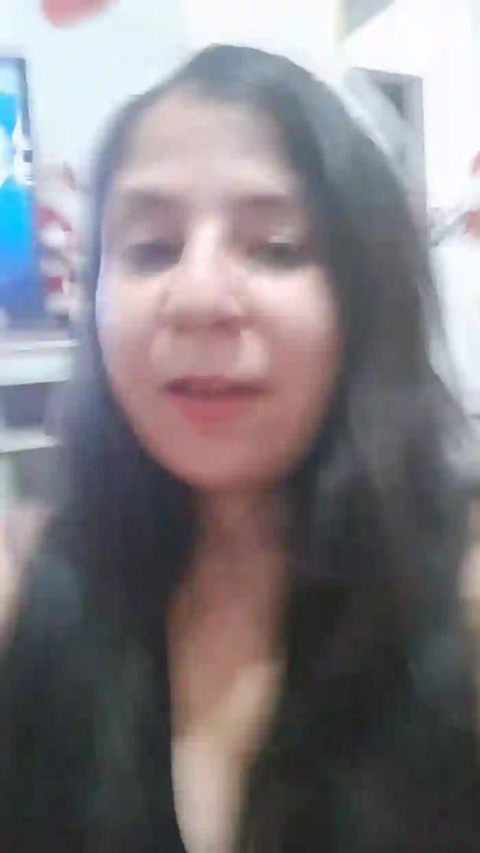 2025/10/27/cam4-thaynnaxxx-02-47-40
