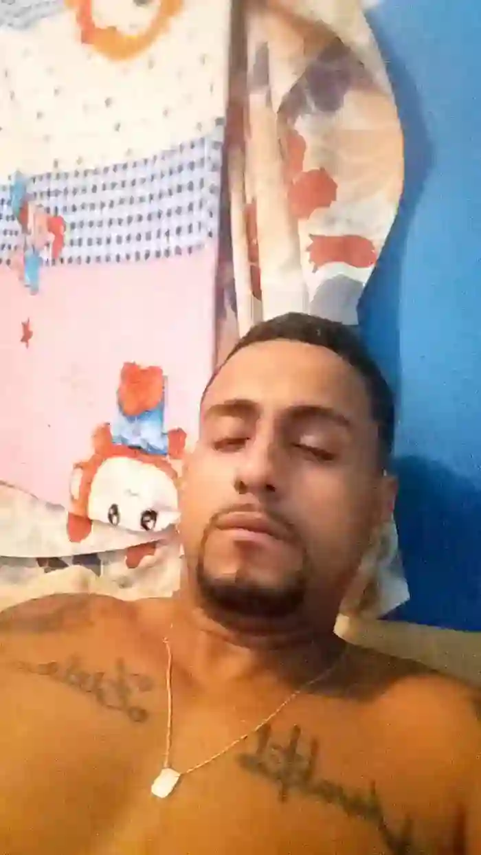 2025/10/27/cam4-thugstyle2206-02-45-51