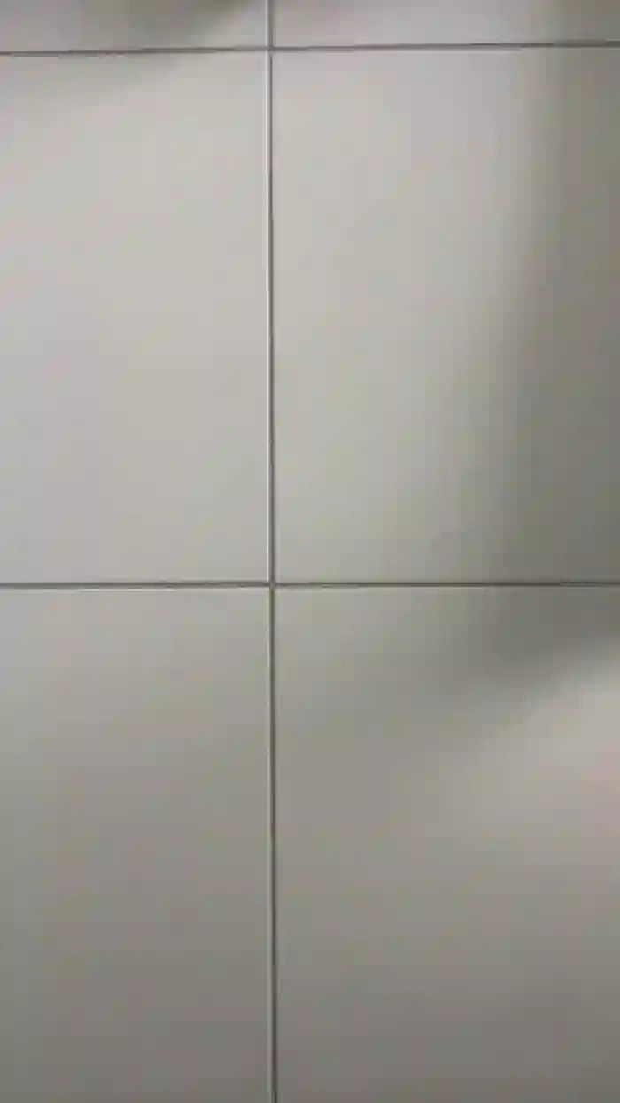 2025/10/28/cam4-camille022-18-13-32