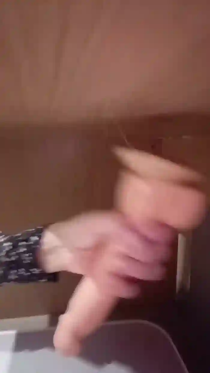 2025/10/29/cam4-dzinblondi-12-50-31