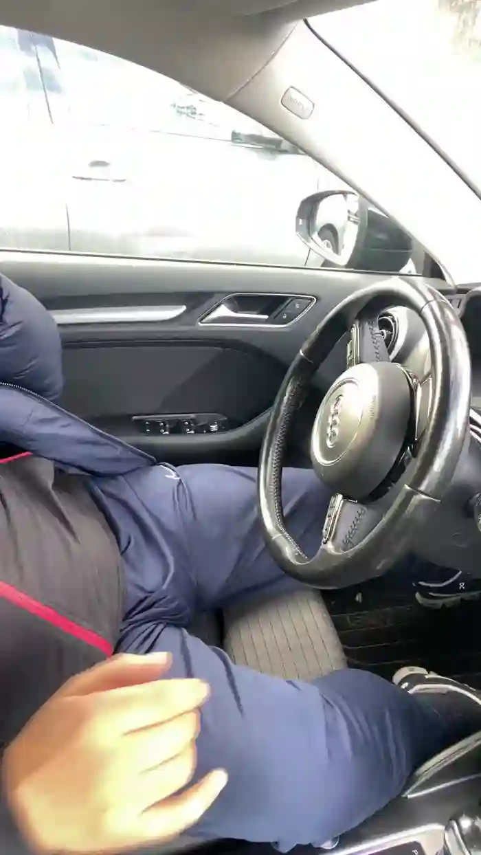 2025/10/31/cam4-likescock5-10-17-07