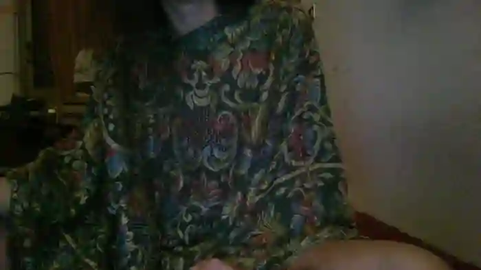 2026/01/01/cam4-sarahundluca-10-03-44