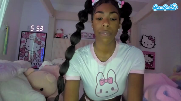 naomisimone