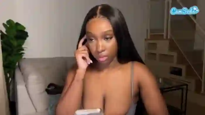 2025/10/19/camsoda-violet6xft-11-39-48