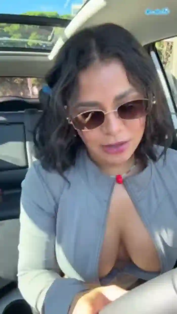 2025/10/25/camsoda-viioletlover-20-56-40