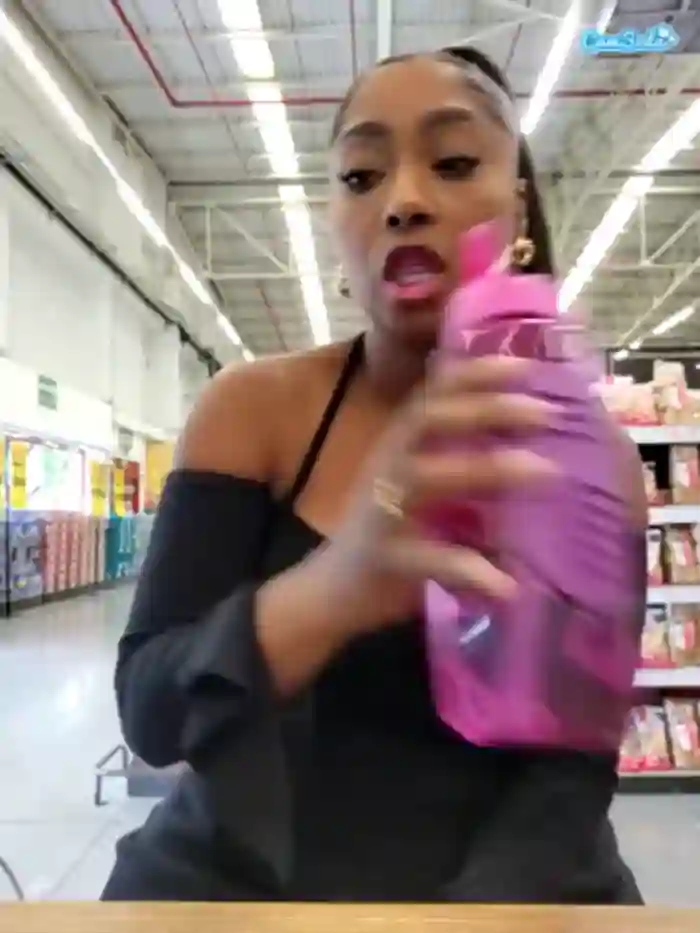 2025/10/27/camsoda-yettzaretth-16-15-06