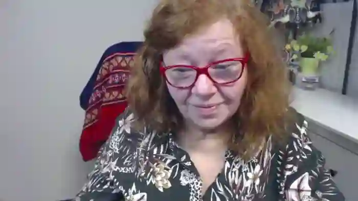 2025/10/29/cams-adeleemodel-04-22-41