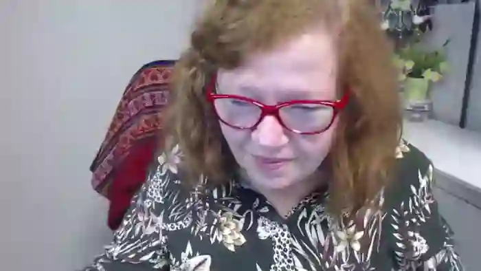 2025/10/29/cams-adeleemodel-06-02-41