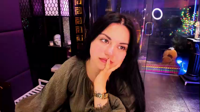 alma_pearl