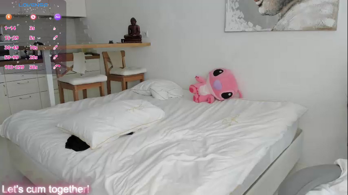 lili_and_niki