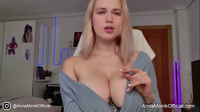 anna_monik