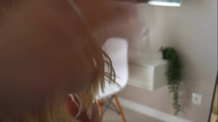 elsa_jeanie