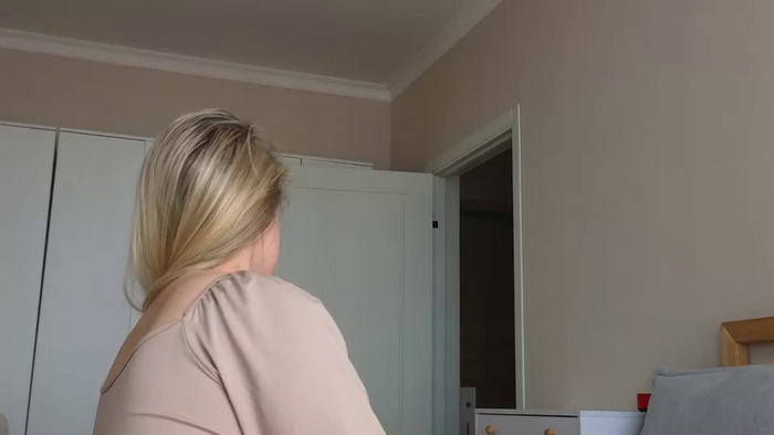 crystal_angells