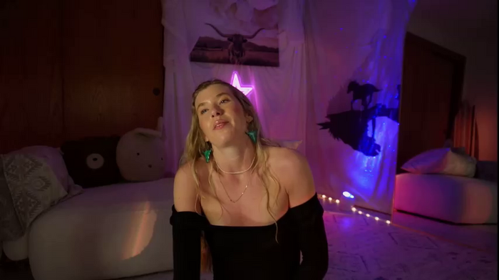 lucy_gooosey