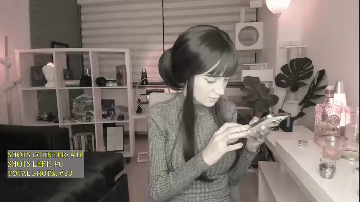 lonelly_lolly98