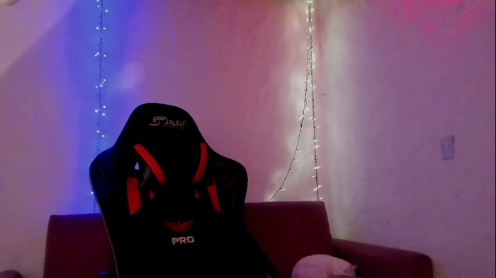 alessafrost_