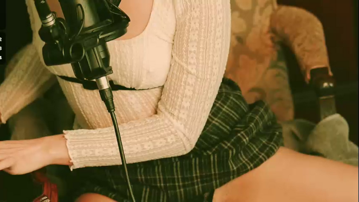 thecamwoman