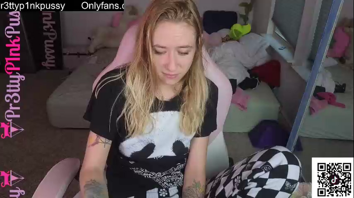 pr3ttyp1nkpussy