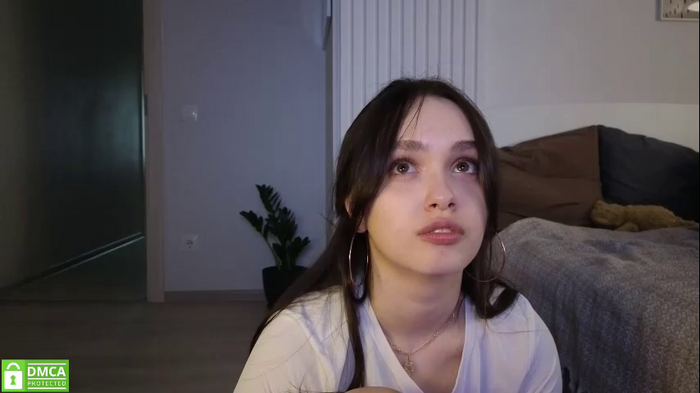 evi_woow