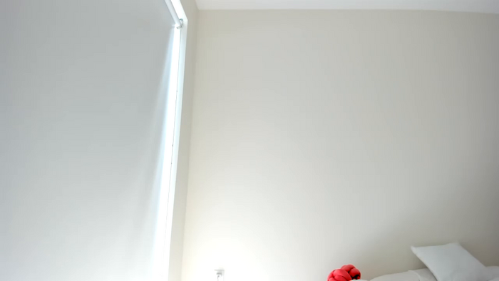 ariah_is_blonde