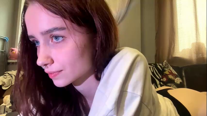 alluring_vibes_69