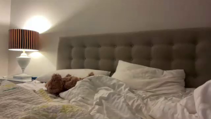 sarah_heart_aus