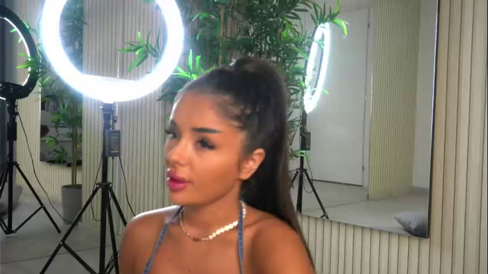 alexxiskye