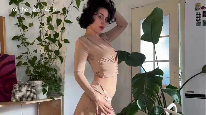 flaming_hotty