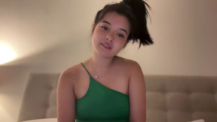 sarah_heart_aus