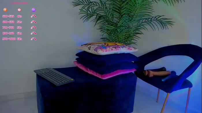 megancarlott_