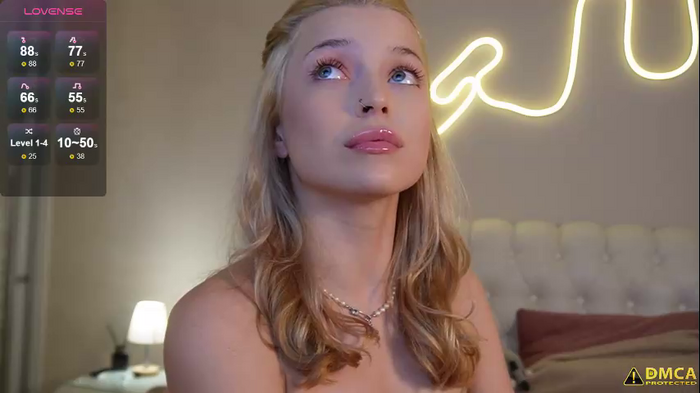 kellypeachcake