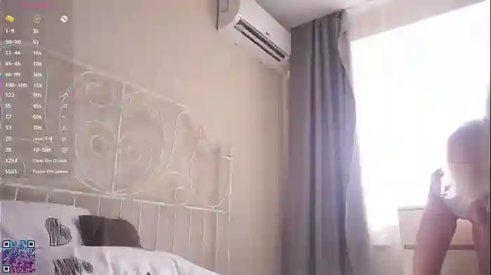 2025/06/06/chaturbate-cinacandy-13-16-57