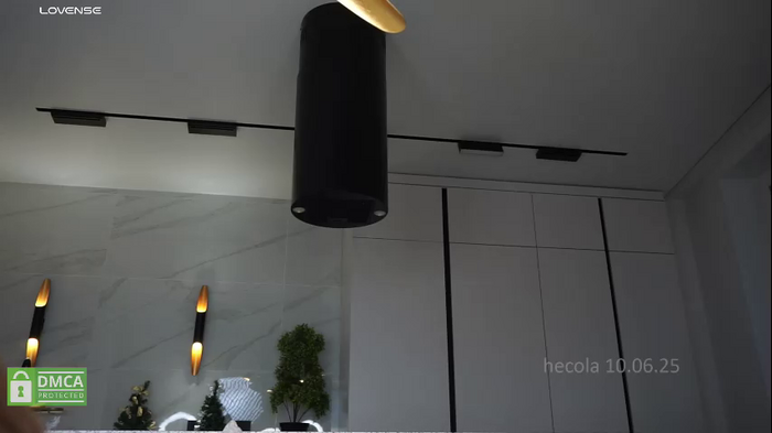 hecola