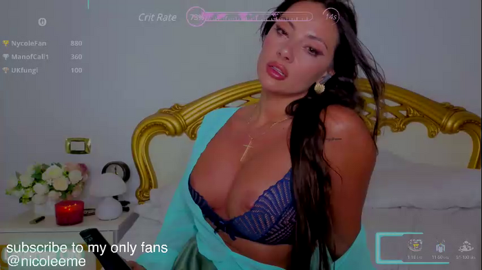nicole_anistonn