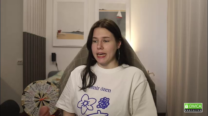 girl_u_never_met