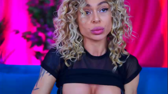 curlynatasha