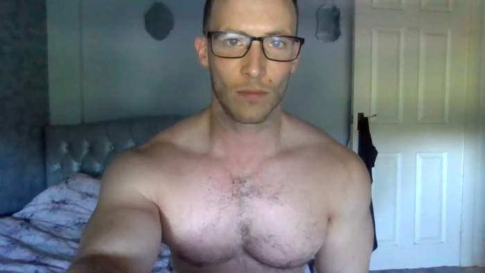 tom90ukx
