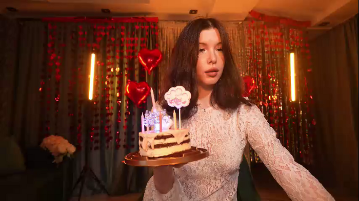 sophia_lean