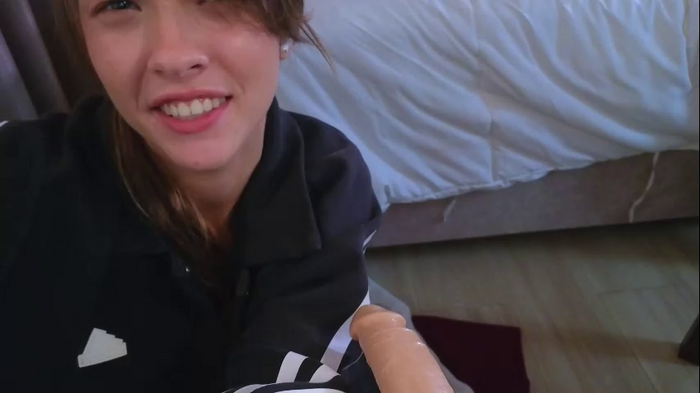 _demi_dee_