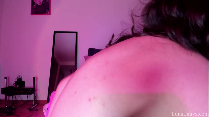 luna_luuvz