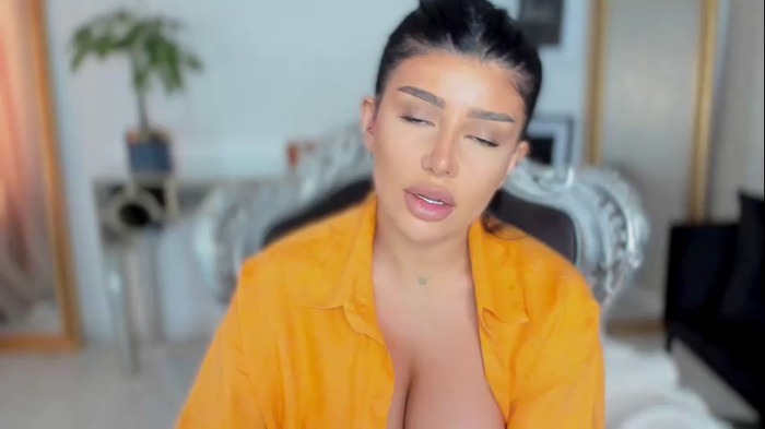 moniqueeass