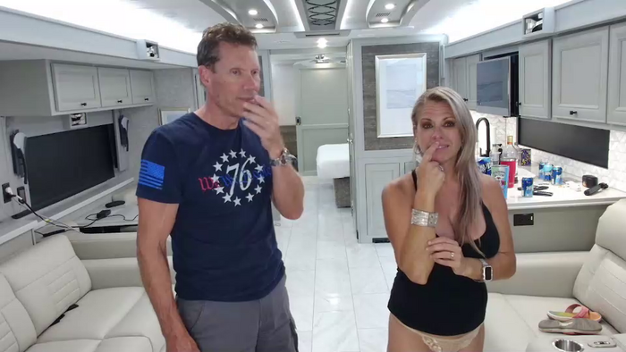 wildwifebarbie