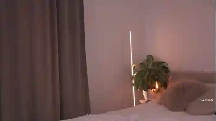 2025/07/11/chaturbate-alissa_wxw-12-28-24