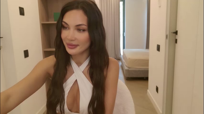 doll_lexi